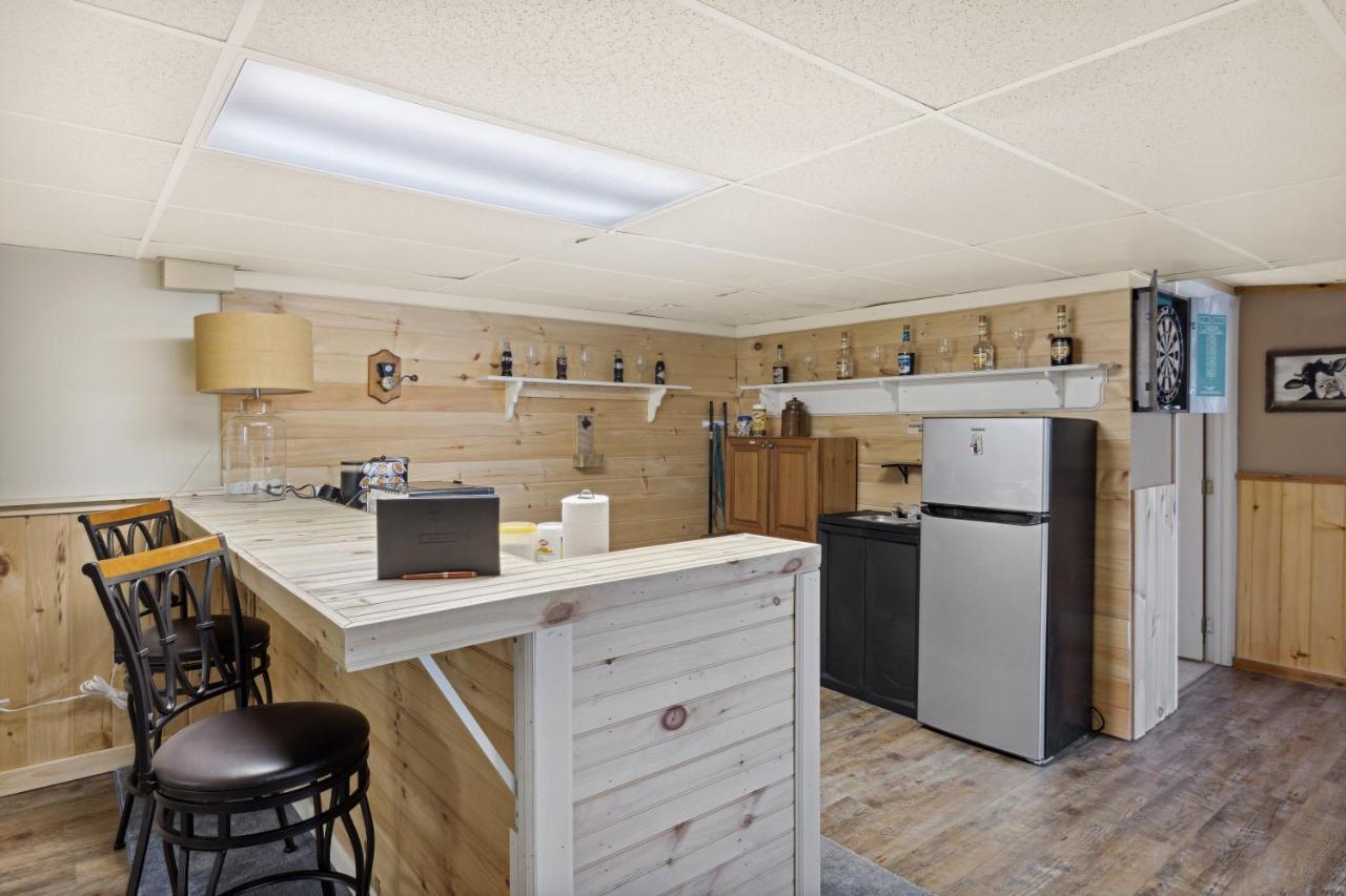 Modern Rustic Countryside Downstairs Guesthouse Севьервилл Экстерьер фото